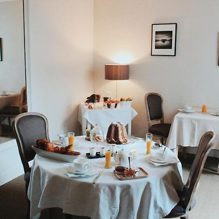 La Maison De Marc Пуатье Экстерьер фото